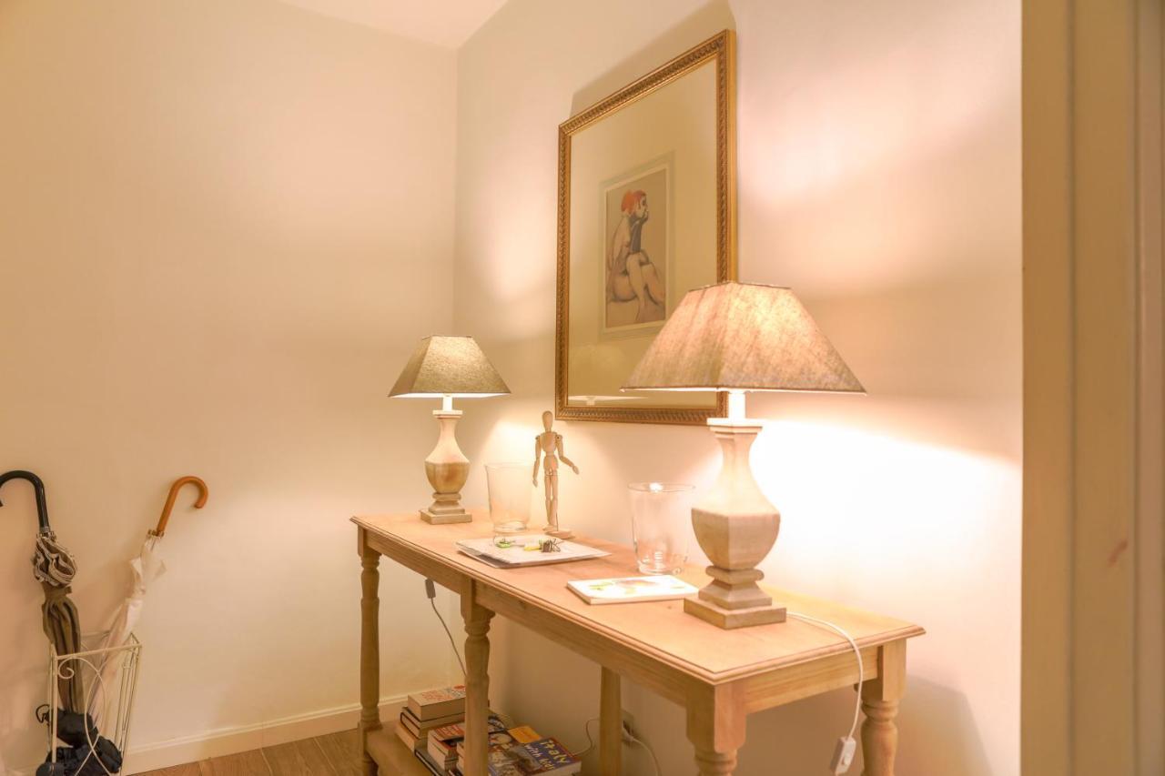 Ponte Vecchio 3 Bedroom Apartment *